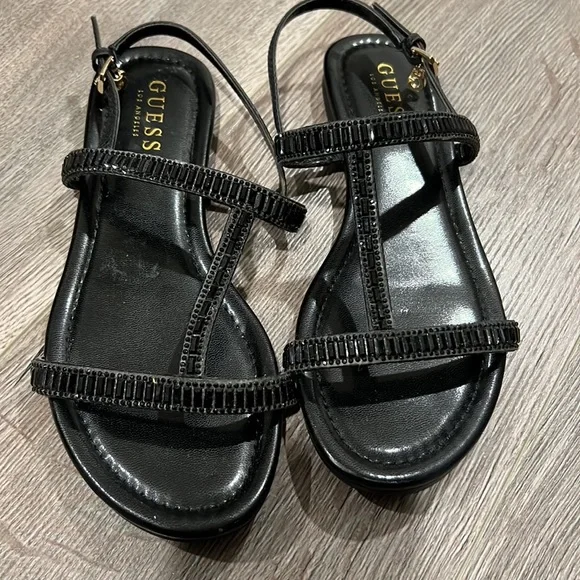 GUESS BLACK SANDALS - Picture 2 of 4